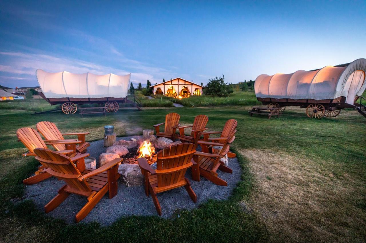 Conestoga Ranch Glamping Resort Гардън Сити Екстериор снимка