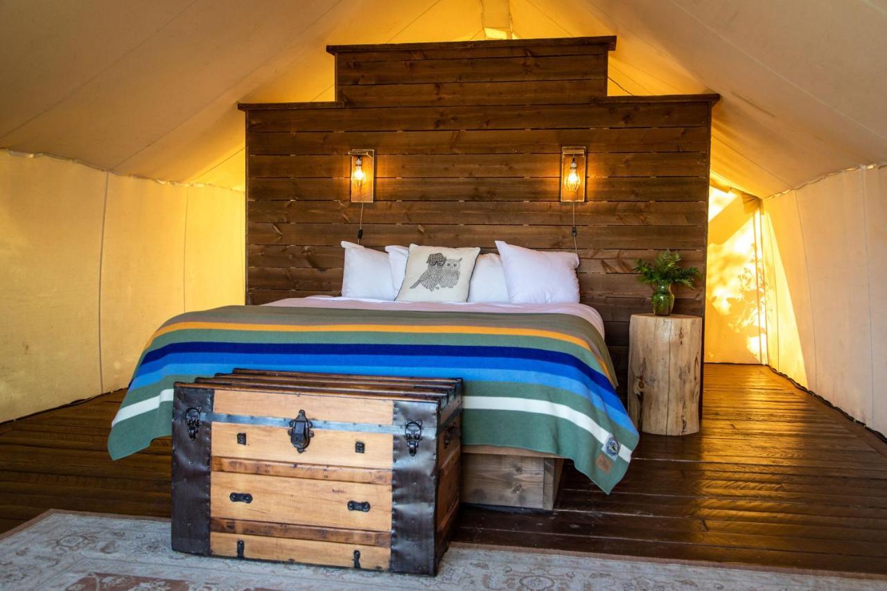 Conestoga Ranch Glamping Resort Гардън Сити Екстериор снимка