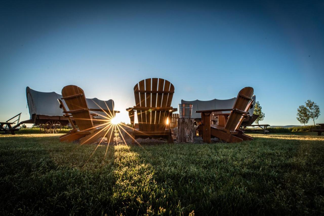 Conestoga Ranch Glamping Resort Гардън Сити Екстериор снимка